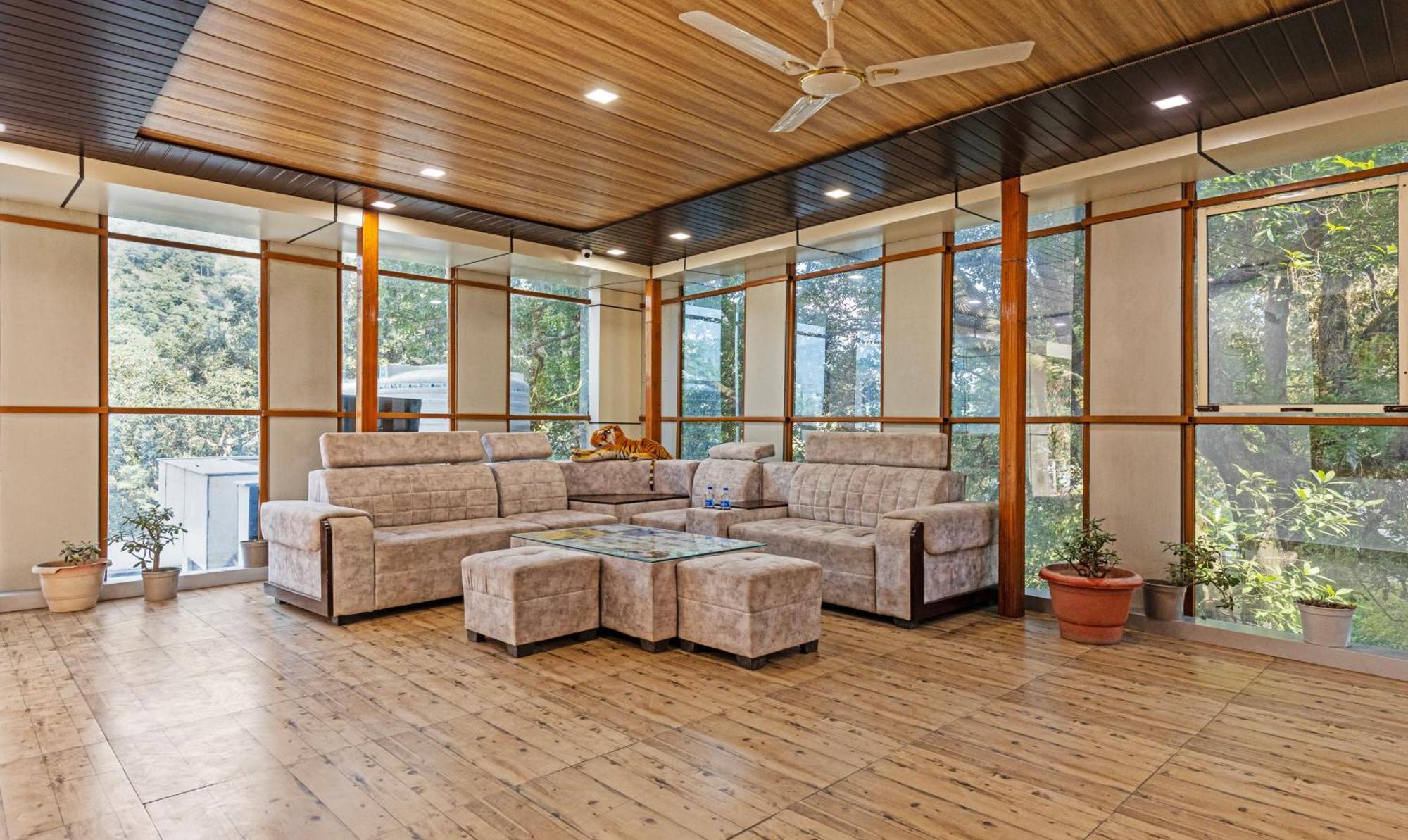Treebo Olive Lake View Inn June Estate Bhīm Tāl Exterior foto